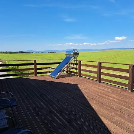 Melissa Villa Vysne Nemecke